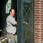 ΜΑΡΚΑΔΟΡΟΣ ΥΓΡΗΣ ΚΙΜΩΛΙΑΣ ΓΙΑ ΓΥΑΛΙ ΚΑΙ ΜΑΥΡΟΠΙΝΑΚΑ ΠΡΑΣΙΝΟ 4095 EDDING - Image 10