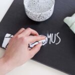 ΜΑΡΚΑΔΟΡΟΣ ΥΓΡΗΣ ΚΙΜΩΛΙΑΣ ΓΙΑ ΓΥΑΛΙ ΚΑΙ ΜΑΥΡΟΠΙΝΑΚΑ ΠΡΑΣΙΝΟ 4095 EDDING - Image 2